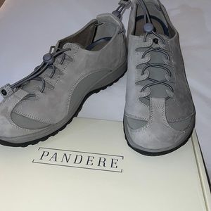 Pandere unisex Expandable Sneakers ❤️💖